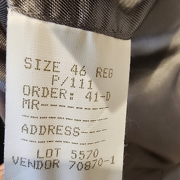 Tuxedo - Picture 16 of 16